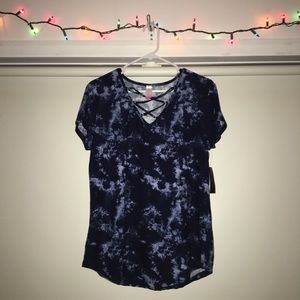 NWOT No Boundaries Blue Acid-Wash T-shirt